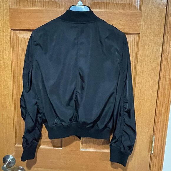 LOVE TREE Women's M Black Rouched Long Sleeve Pockets Full Zip Bomber Jacket - Picture 2 of 5